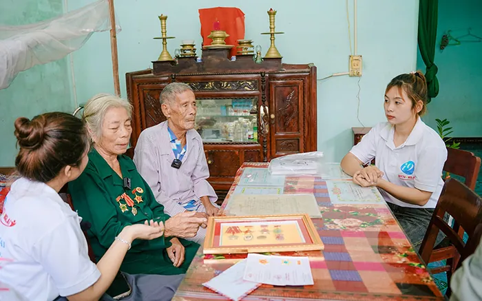 Hình ảnh minh họa các quy định và điều khoản quan trọng về hoàn trả, nhấn mạnh sự công bằng và an toàn.